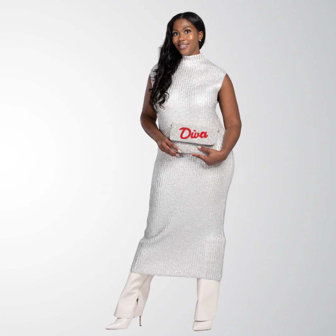 “Diva” Beaded Silver Clutch - Image 6